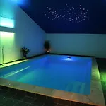 Bed & Breakfast Le Miroir Des Etoiles Pomport