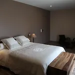 Le Miroir Des Etoiles 4*