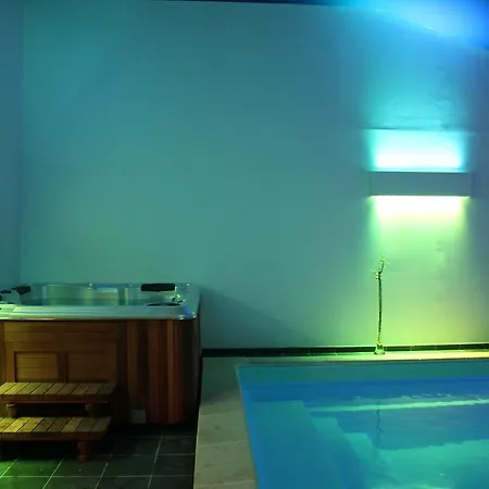 Bed & Breakfast Le Miroir Des Etoiles 4*