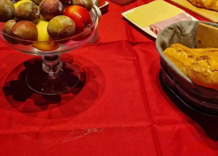 Le Miroir Des Etoiles 4*