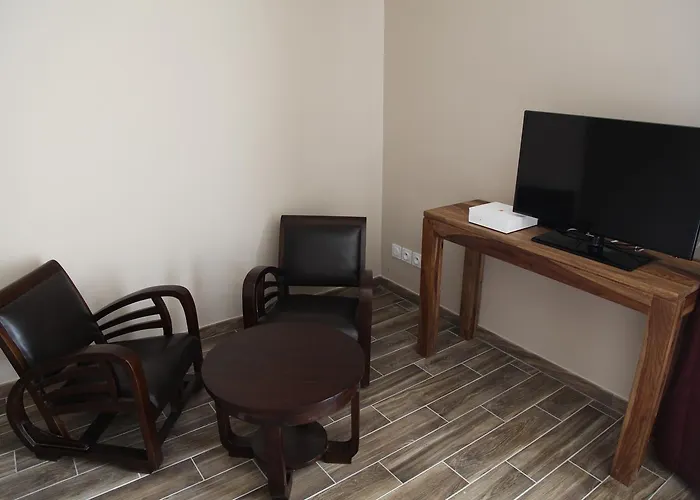 Le Miroir Des Etoiles 4*