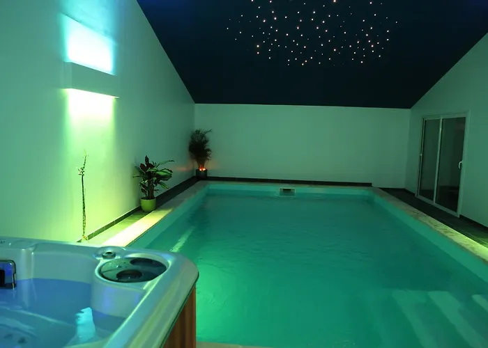 Le Miroir Des Etoiles 4* Pomport