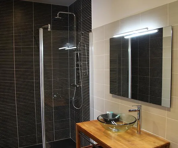 Le Miroir Des Etoiles Alojamento de Acomodação e Pequeno-almoço Pomport